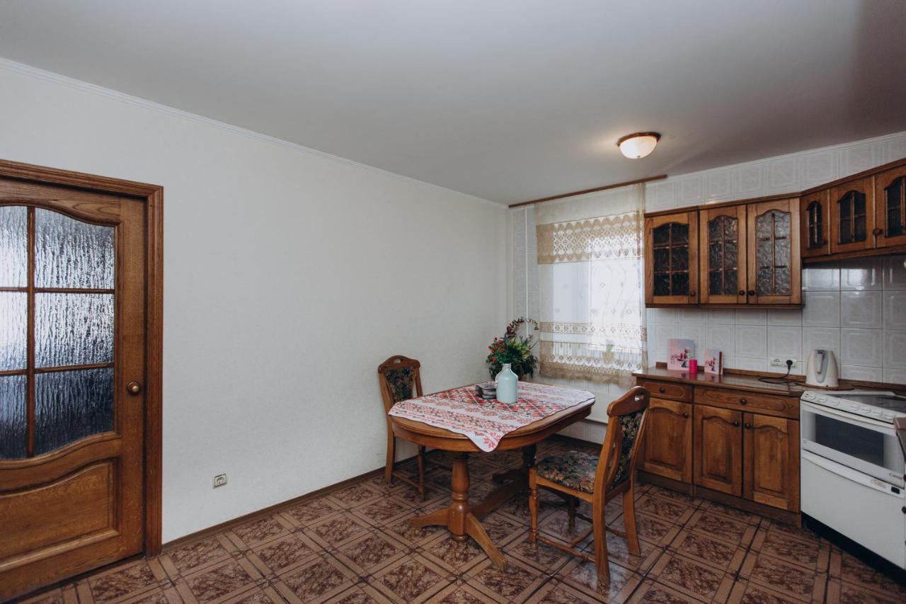 Apartment Centr Neer Manufaktura On Kharkovskaya スームィ エクステリア 写真