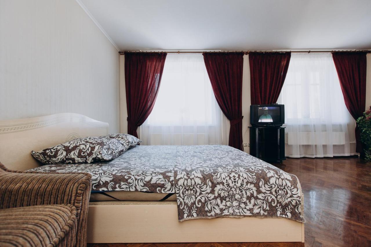 Apartment Centr Neer Manufaktura On Kharkovskaya スームィ エクステリア 写真